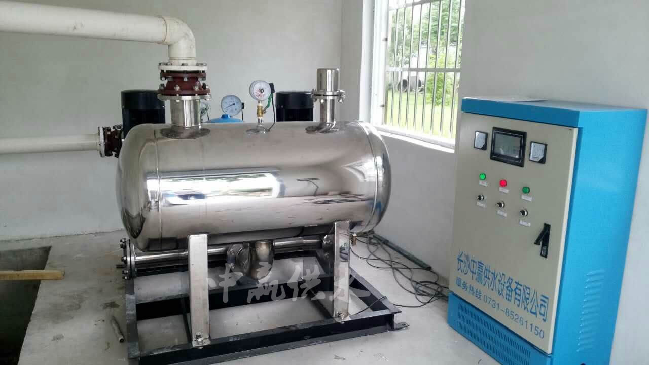 無負壓無吸程供水設備安裝調試完畢，正常運行